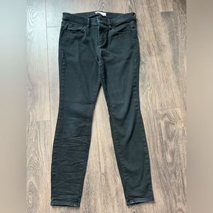 Loft Black skinny jegging dress pants